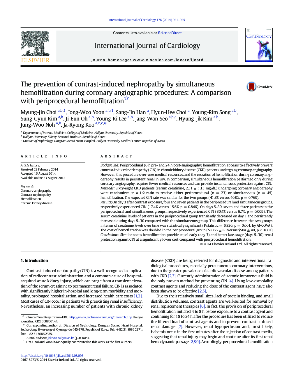 The prevention of contrast-induced nephropathy by simultaneous hemofiltration during coronary angiographic procedures: A comparison with periprocedural hemofiltration