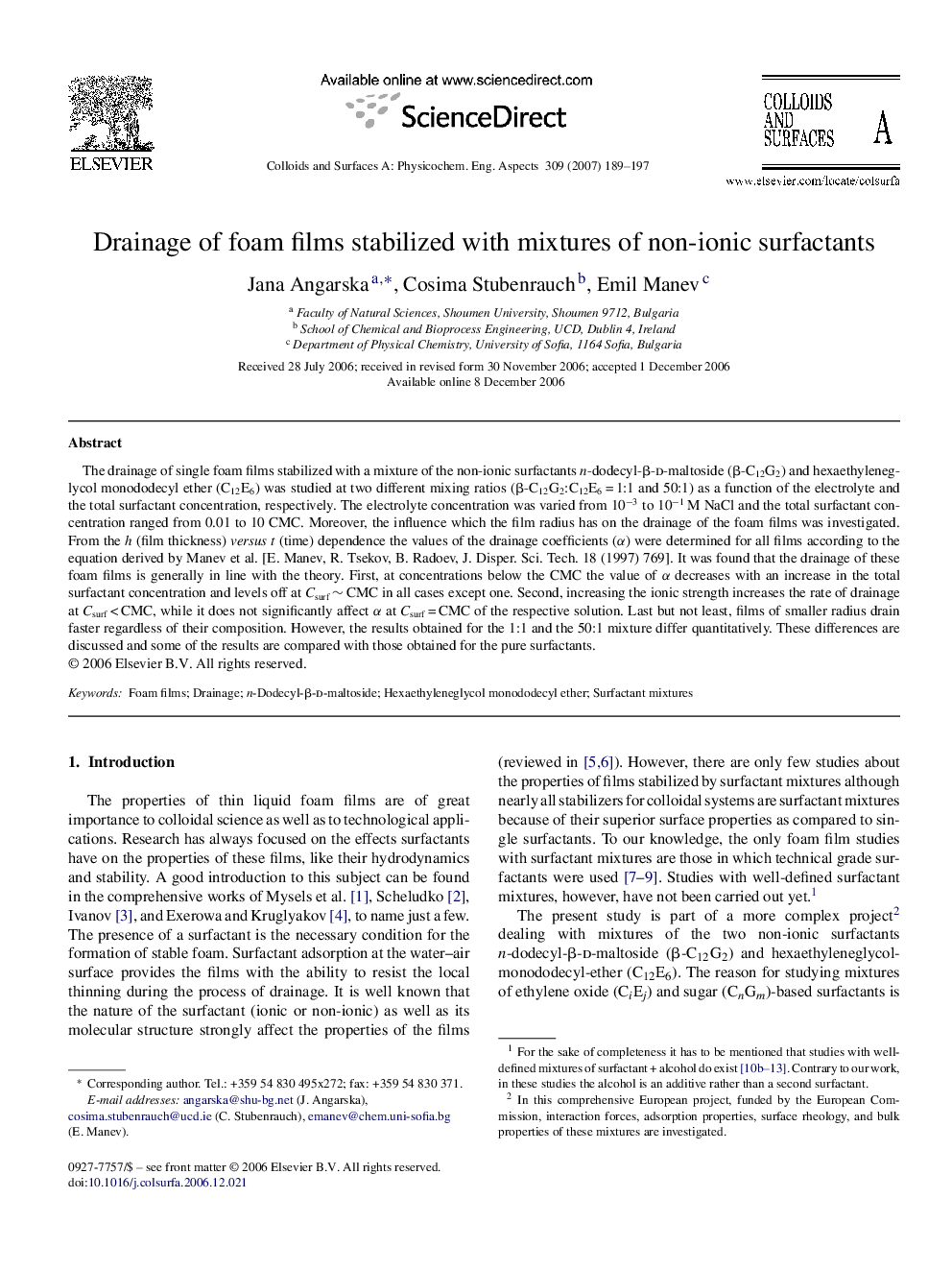 Drainage of foam films stabilized with mixtures of non-ionic surfactants