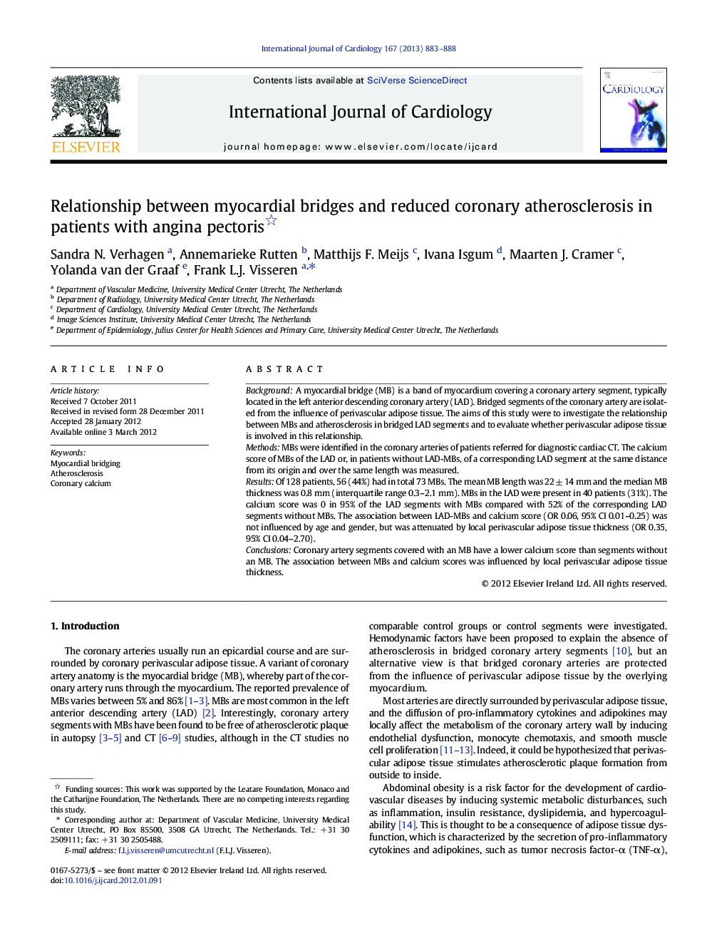 Relationship between myocardial bridges and reduced coronary atherosclerosis in patients with angina pectoris