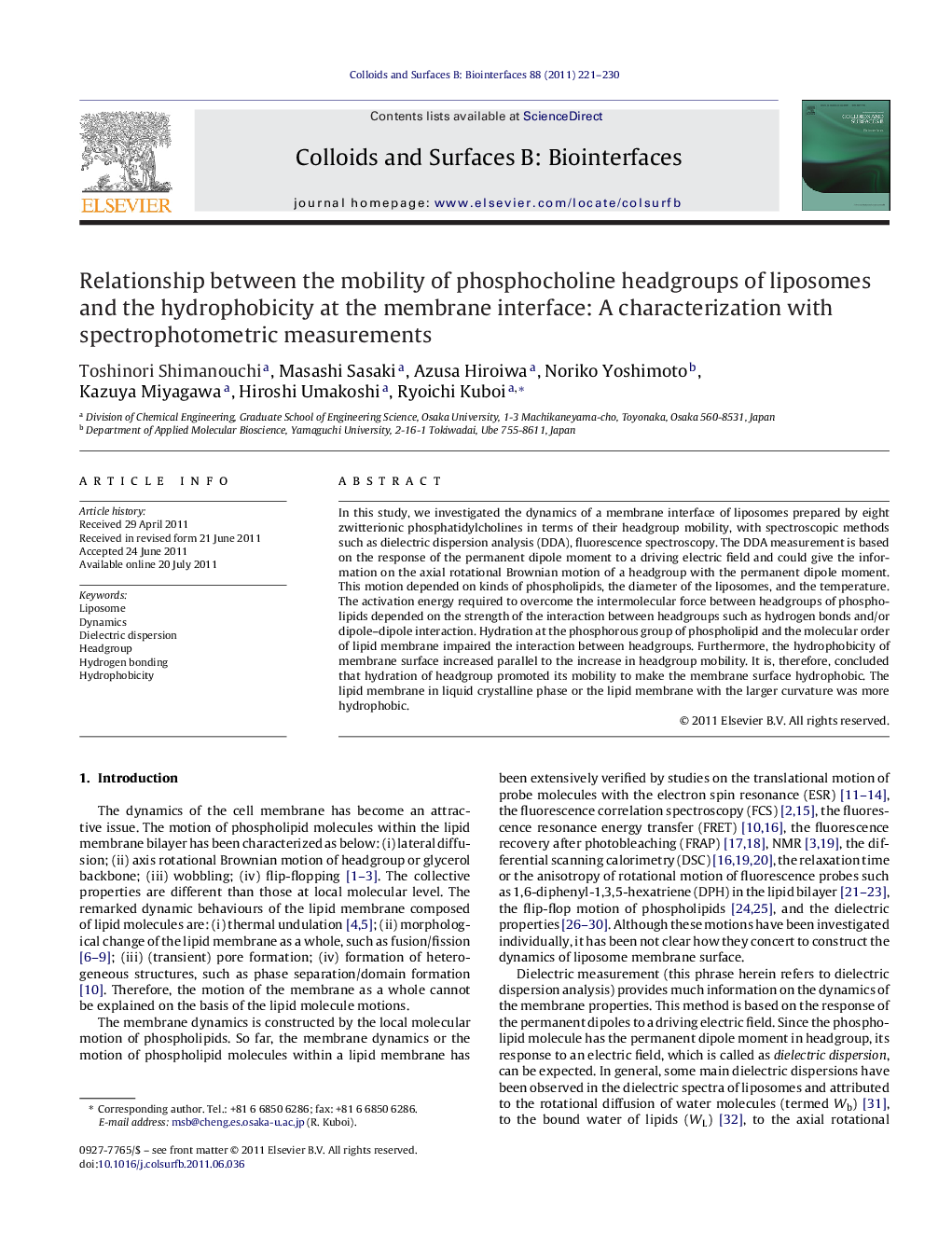 Relationship between the mobility of phosphocholine headgroups of liposomes and the hydrophobicity at the membrane interface: A characterization with spectrophotometric measurements