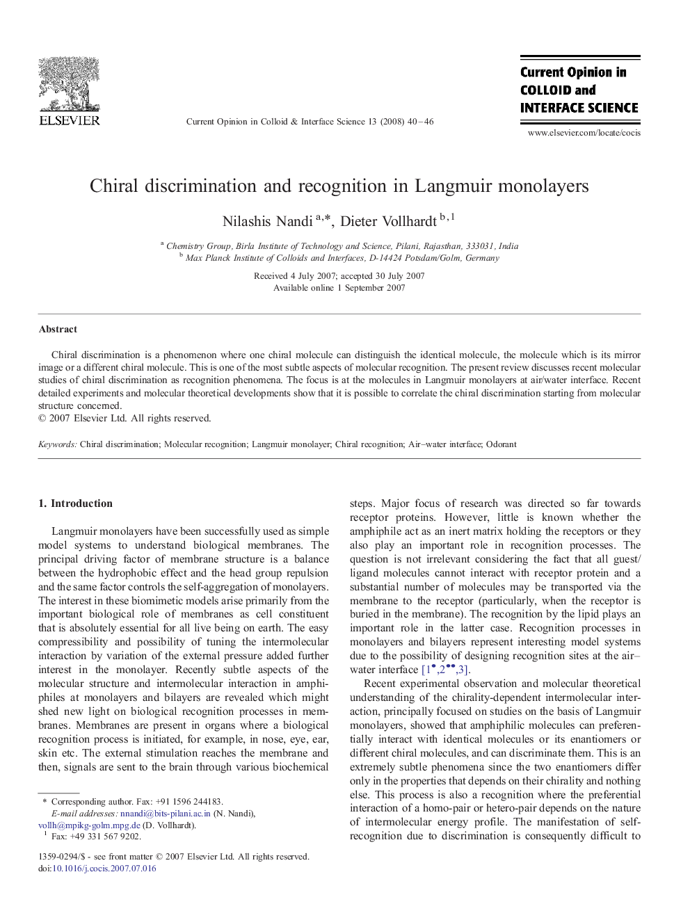 Chiral discrimination and recognition in Langmuir monolayers