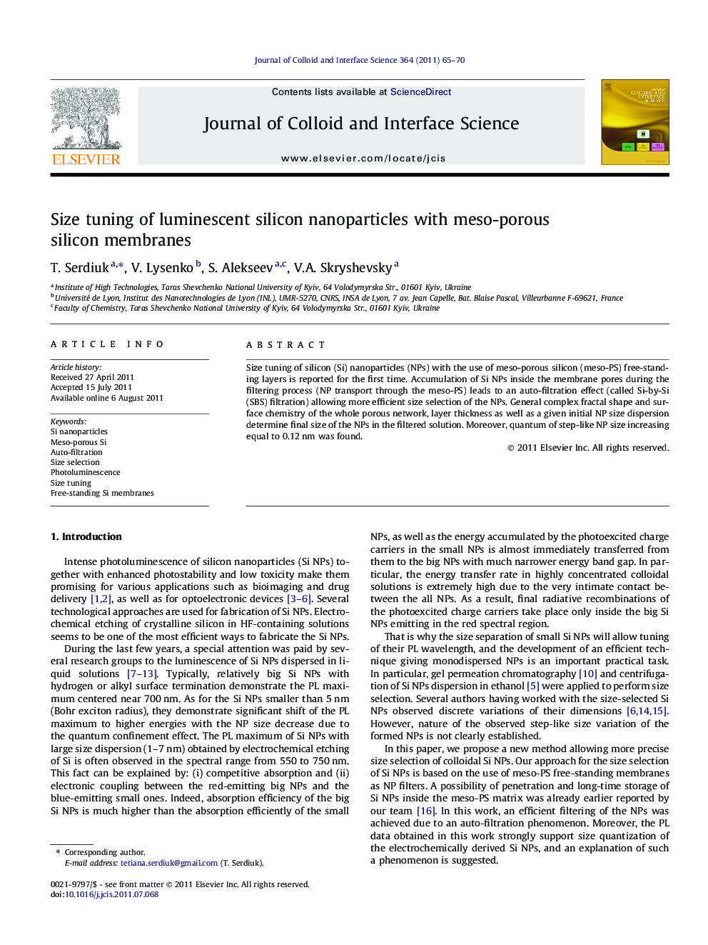 Size tuning of luminescent silicon nanoparticles with meso-porous silicon membranes