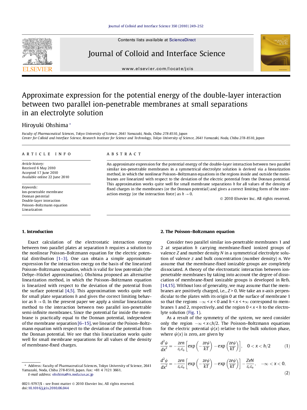 Approximate expression for the potential energy of the double-layer interaction between two parallel ion-penetrable membranes at small separations in an electrolyte solution