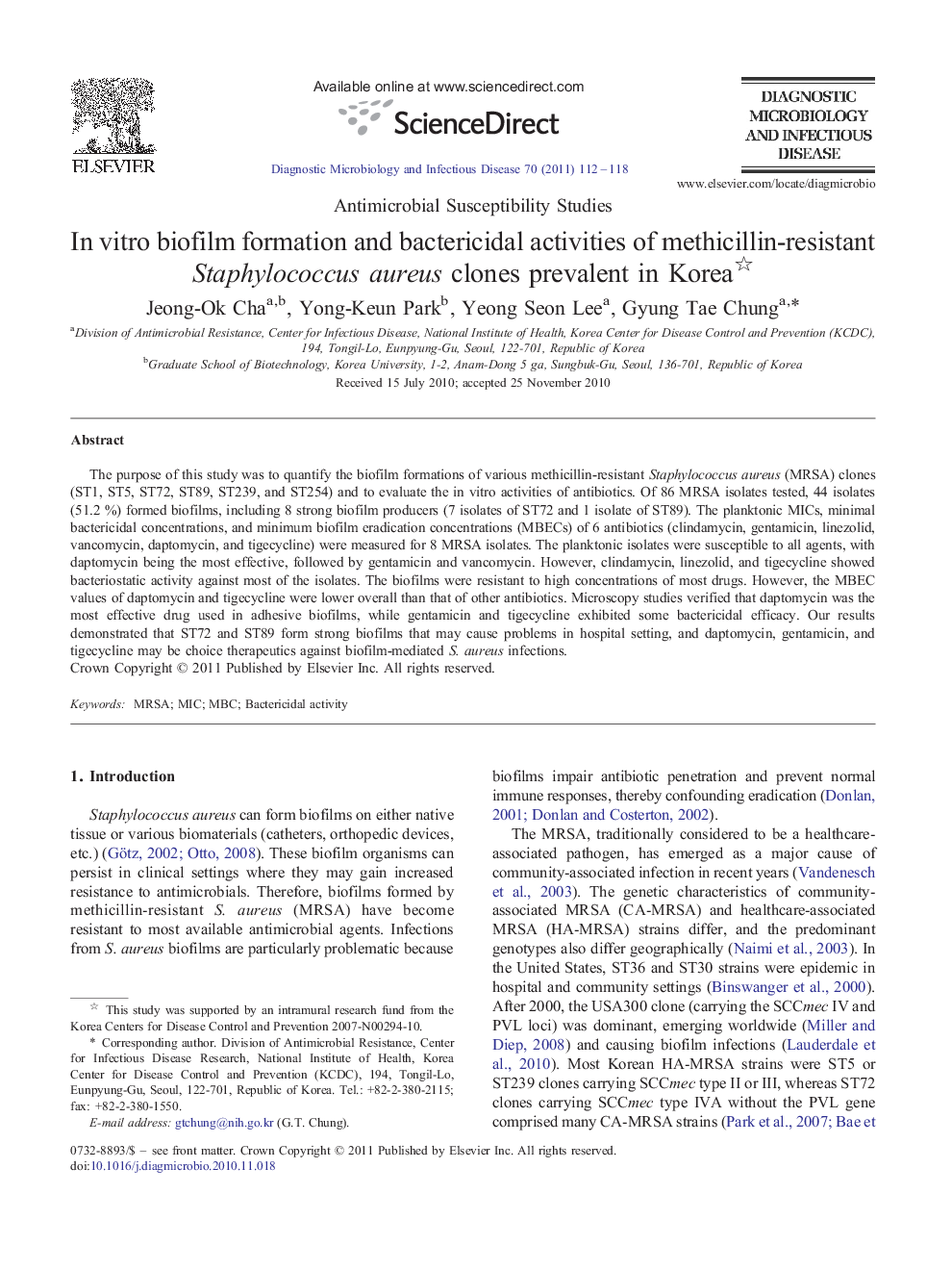 In vitro biofilm formation and bactericidal activities of methicillin-resistant Staphylococcus aureus clones prevalent in Korea