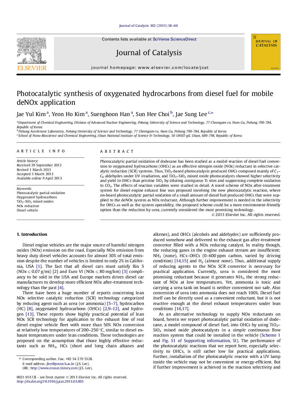 Photocatalytic synthesis of oxygenated hydrocarbons from diesel fuel for mobile deNOx application