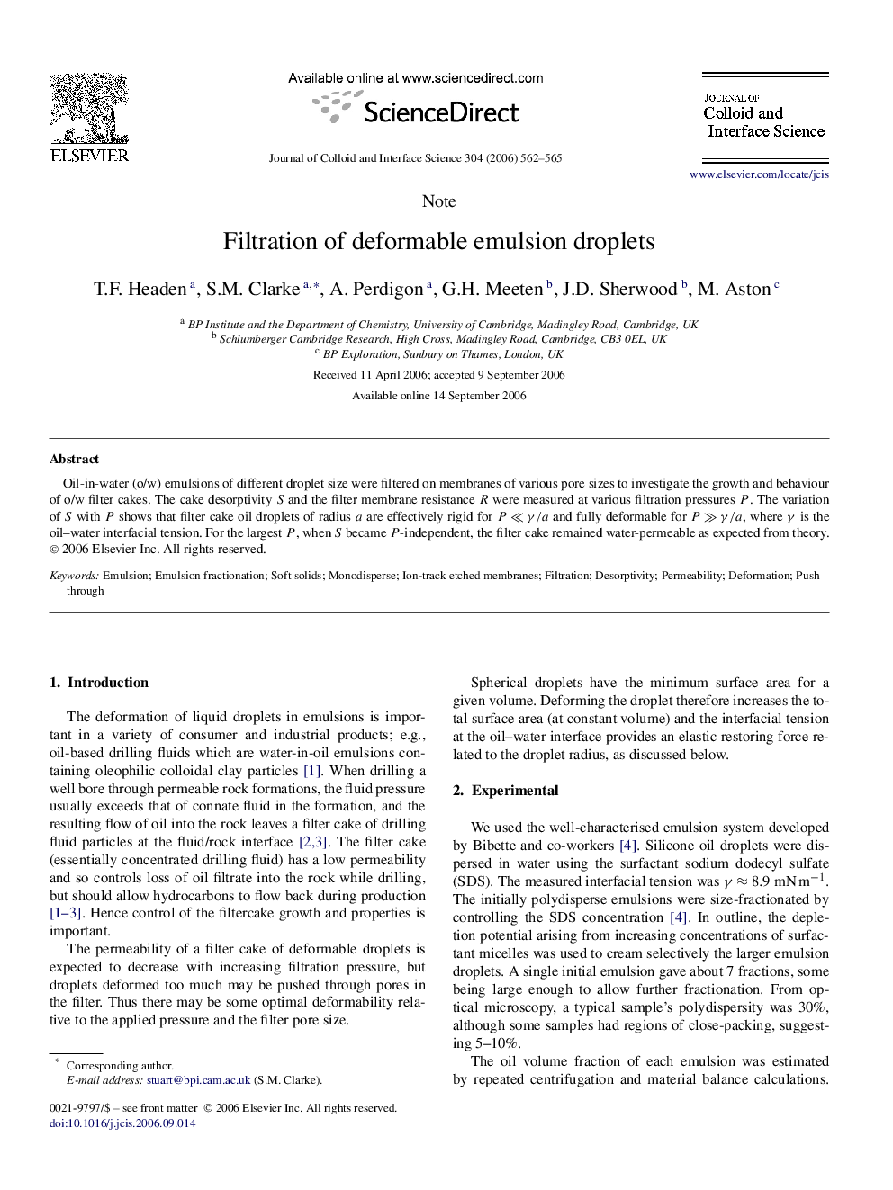 Filtration of deformable emulsion droplets