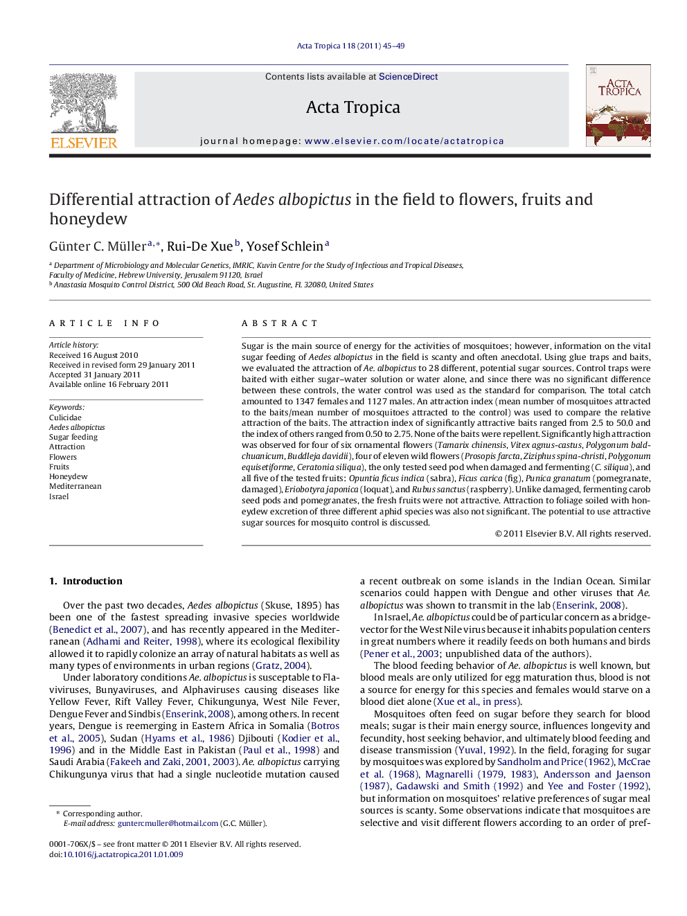 Differential attraction of Aedes albopictus in the field to flowers, fruits and honeydew