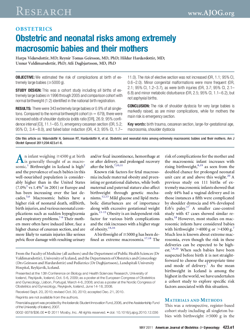 Obstetric and neonatal risks among extremely macrosomic babies and their mothers