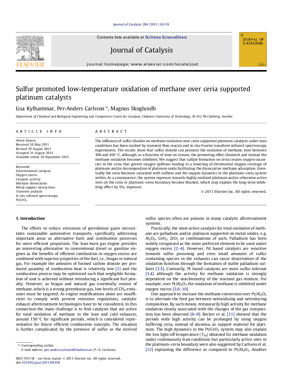 Sulfur promoted low-temperature oxidation of methane over ceria supported platinum catalysts