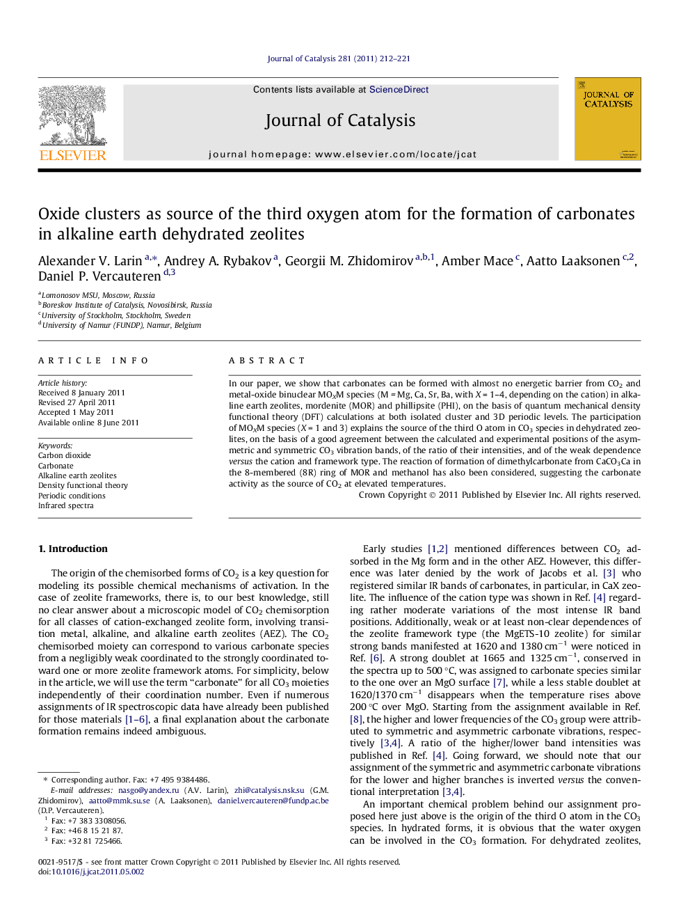 Oxide clusters as source of the third oxygen atom for the formation of carbonates in alkaline earth dehydrated zeolites