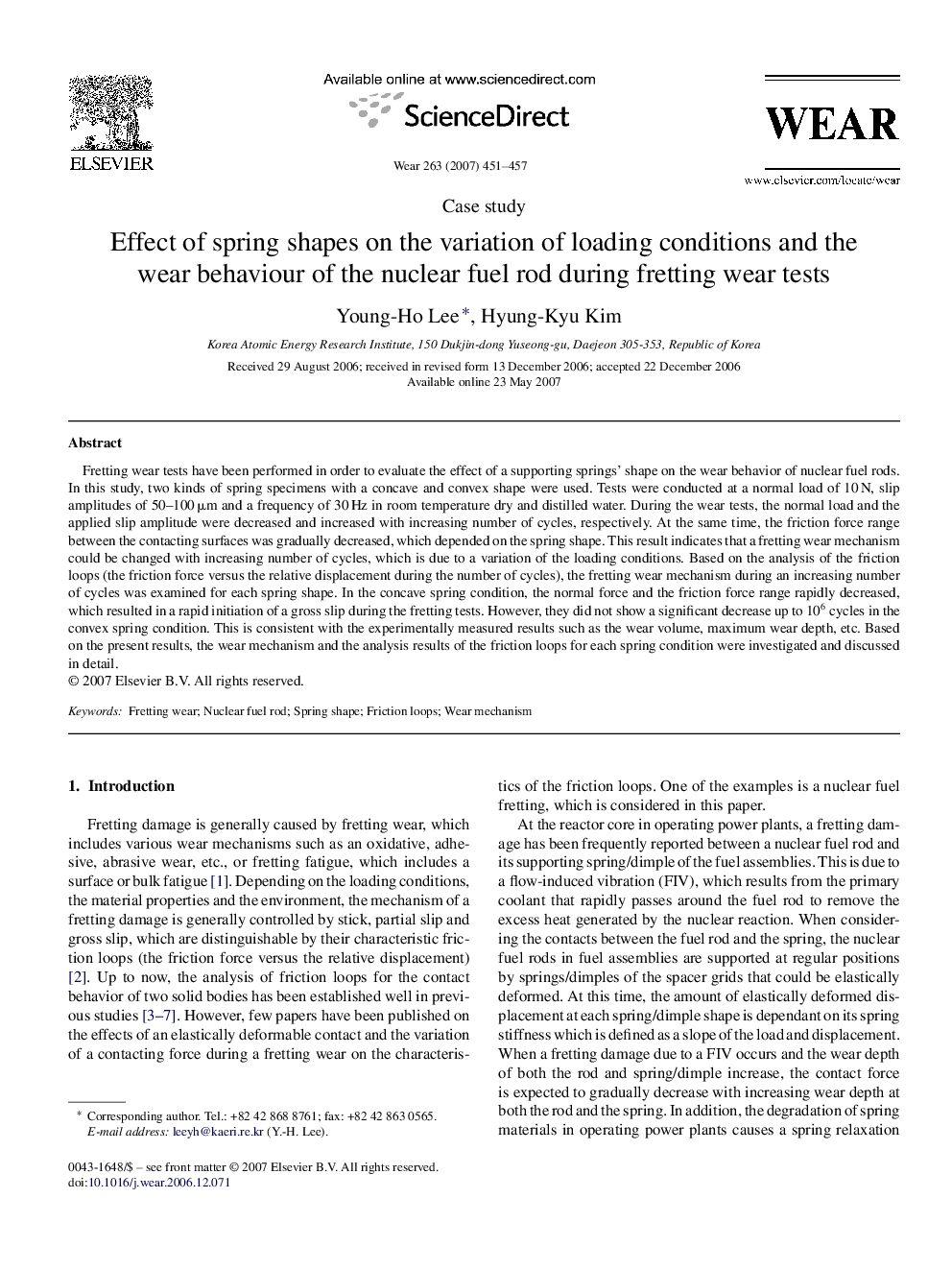 Effect of spring shapes on the variation of loading conditions and the wear behaviour of the nuclear fuel rod during fretting wear tests