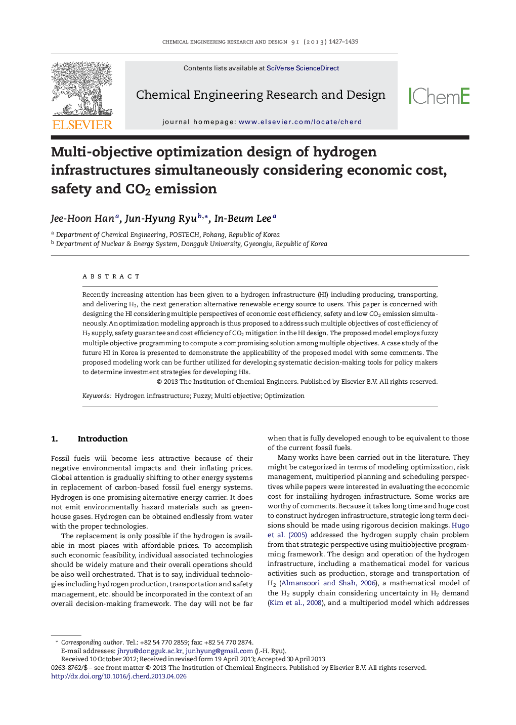 Multi-objective optimization design of hydrogen infrastructures simultaneously considering economic cost, safety and CO2 emission