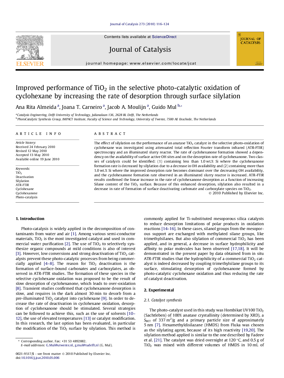 Improved performance of TiO2 in the selective photo-catalytic oxidation of cyclohexane by increasing the rate of desorption through surface silylation