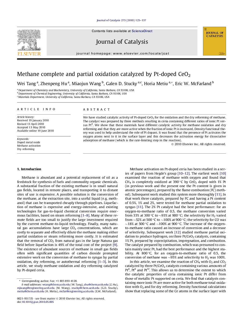 Methane complete and partial oxidation catalyzed by Pt-doped CeO2