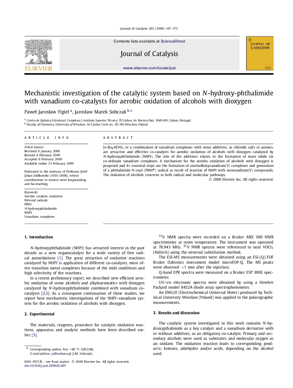 Mechanistic investigation of the catalytic system based on N-hydroxy-phthalimide with vanadium co-catalysts for aerobic oxidation of alcohols with dioxygen