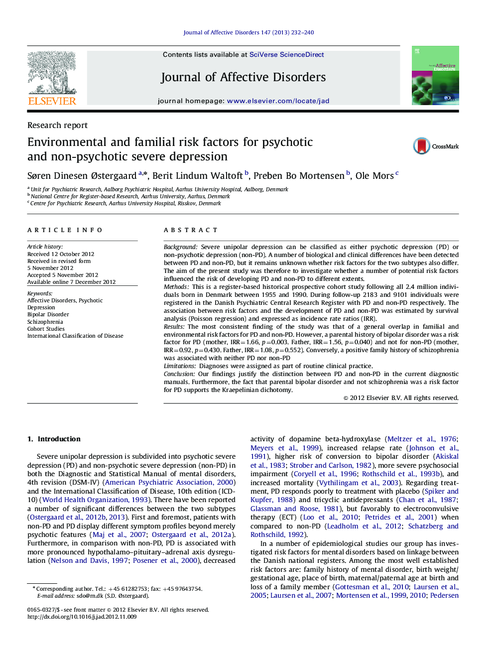 Environmental and familial risk factors for psychotic and non-psychotic severe depression