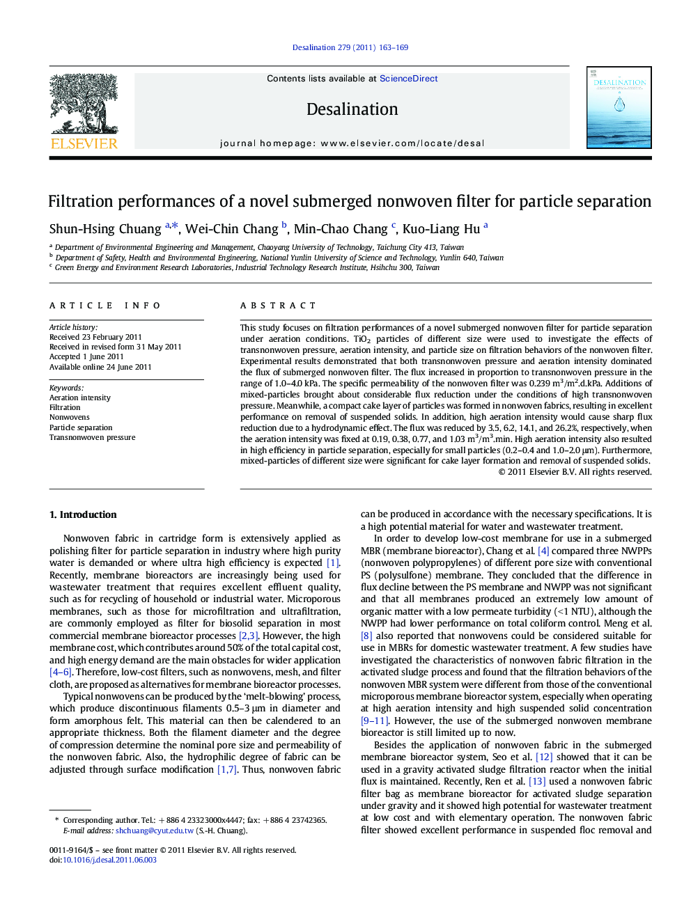 Filtration performances of a novel submerged nonwoven filter for particle separation