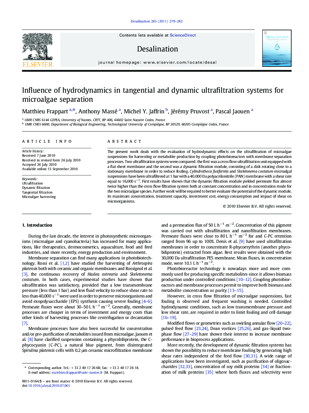 Influence of hydrodynamics in tangential and dynamic ultrafiltration systems for microalgae separation