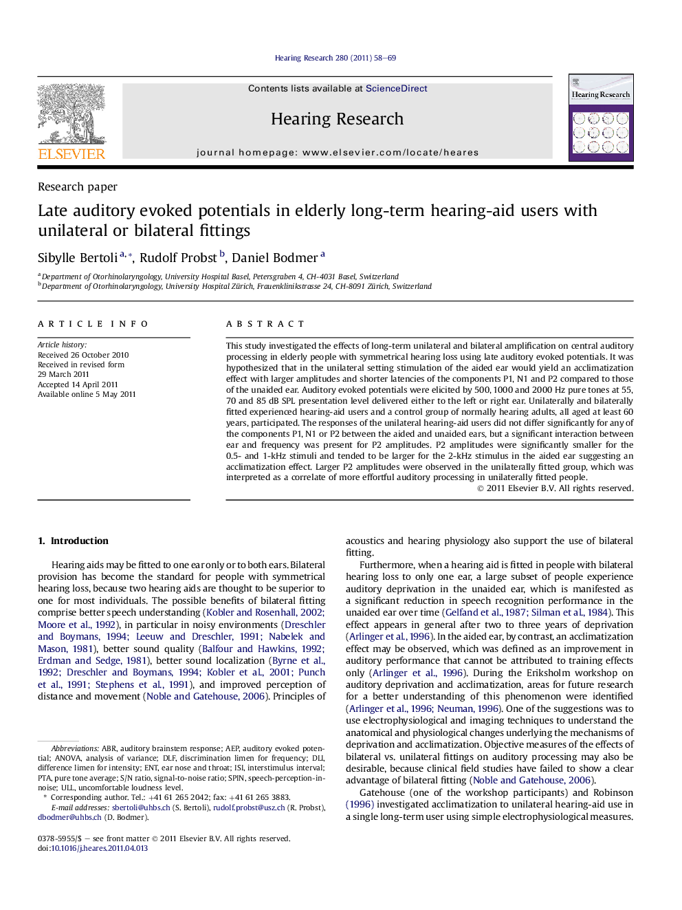 Late auditory evoked potentials in elderly long-term hearing-aid users with unilateral or bilateral fittings