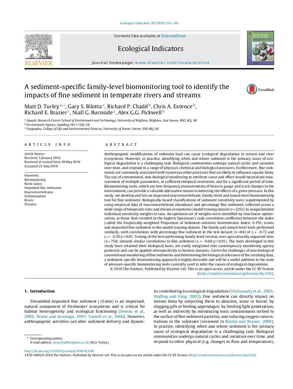 A sediment-specific family-level biomonitoring tool to identify the impacts of fine sediment in temperate rivers and streams