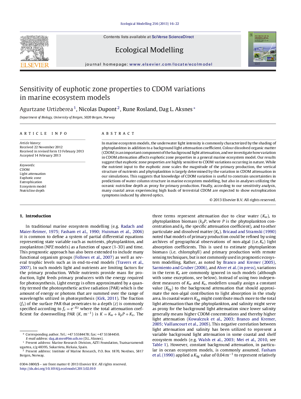 Sensitivity of euphotic zone properties to CDOM variations in marine ecosystem models