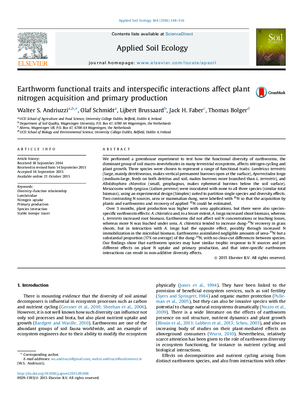 Earthworm functional traits and interspecific interactions affect plant nitrogen acquisition and primary production