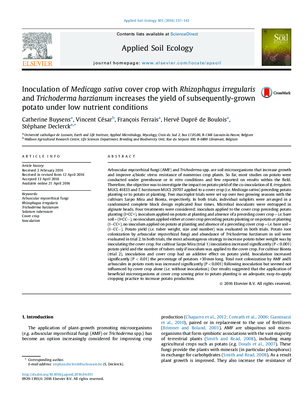 Inoculation of Medicago sativa cover crop with Rhizophagus irregularis and Trichoderma harzianum increases the yield of subsequently-grown potato under low nutrient conditions
