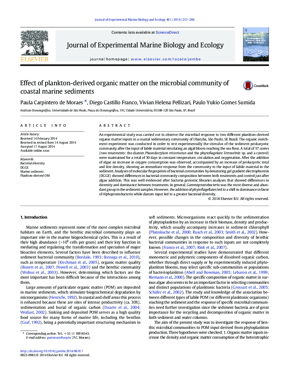 Effect of plankton-derived organic matter on the microbial community of coastal marine sediments