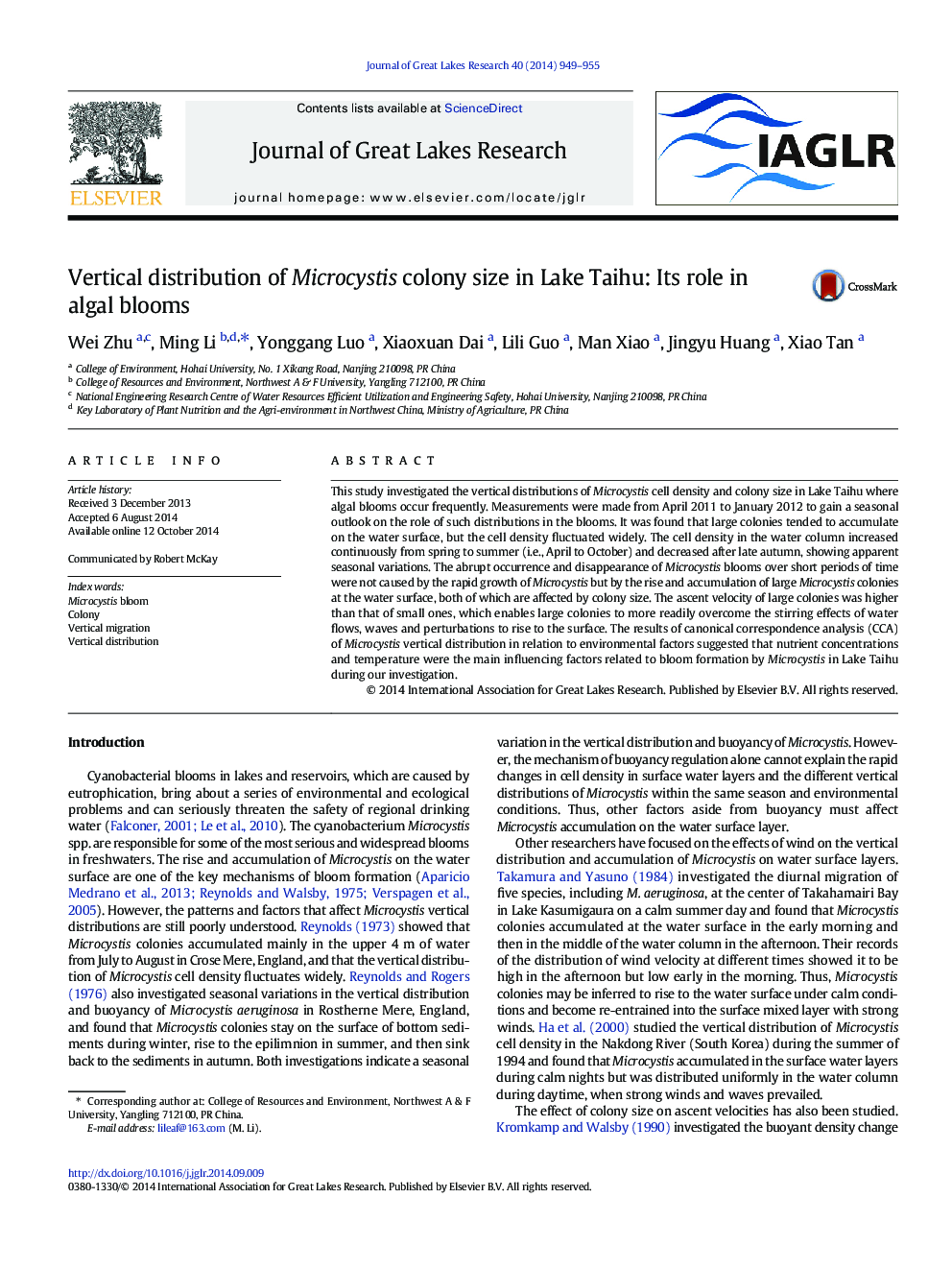 Vertical distribution of Microcystis colony size in Lake Taihu: Its role in algal blooms