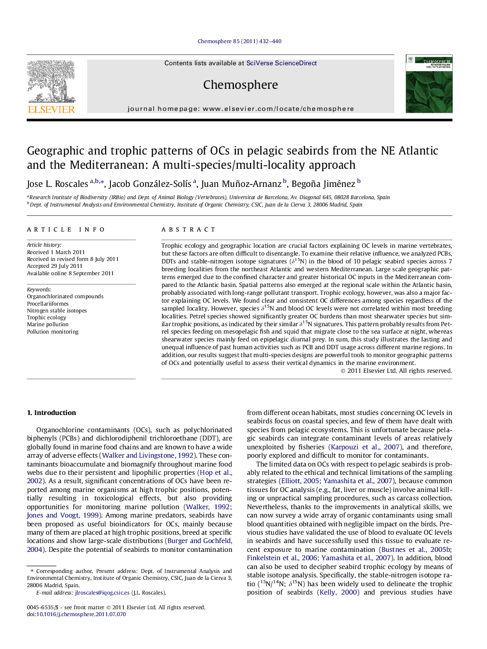 Geographic and trophic patterns of OCs in pelagic seabirds from the NE Atlantic and the Mediterranean: A multi-species/multi-locality approach