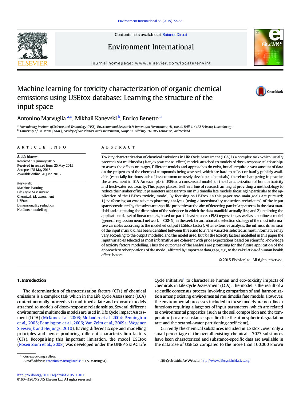 Machine learning for toxicity characterization of organic chemical emissions using USEtox database: Learning the structure of the input space