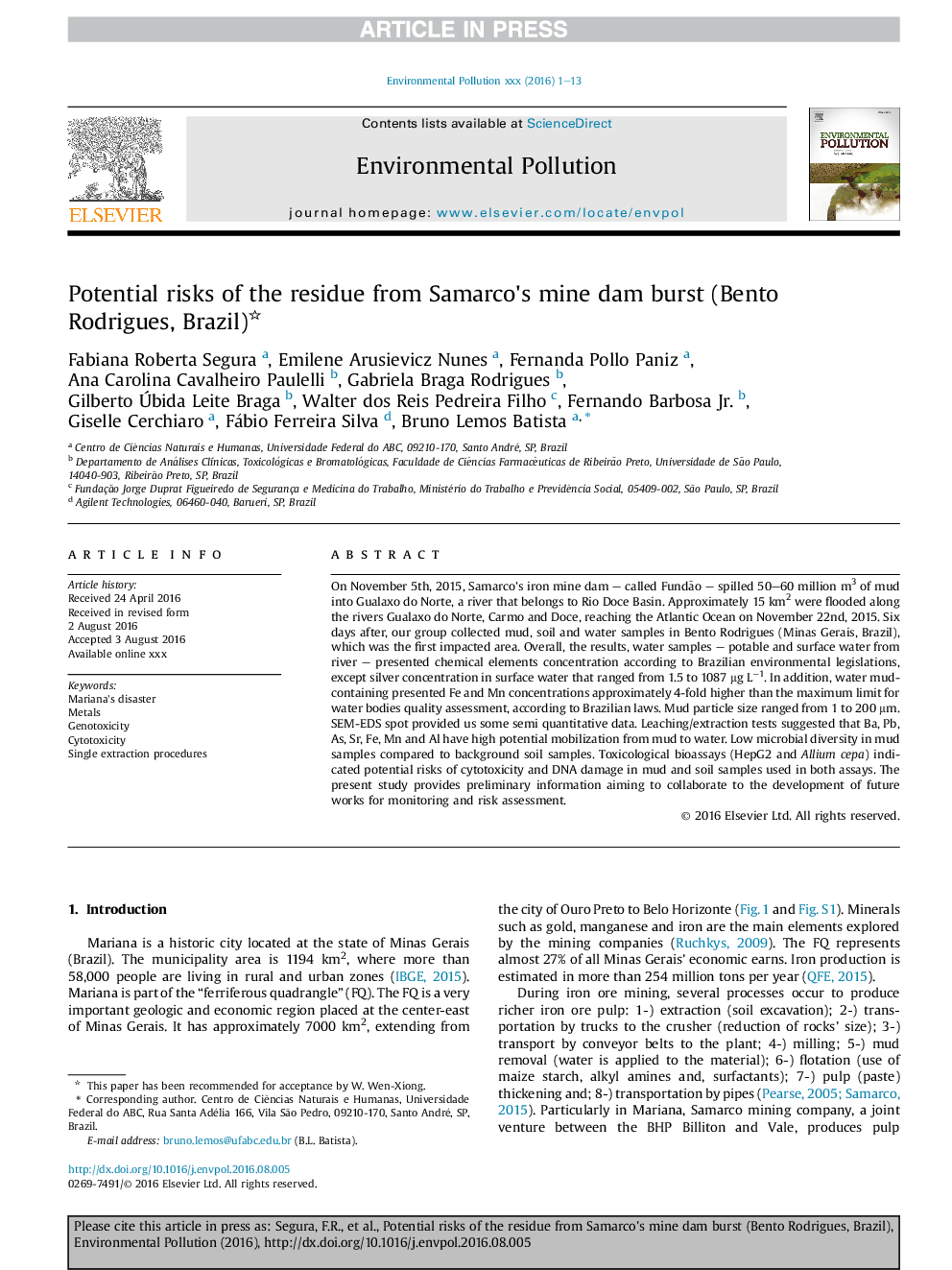 Potential risks of the residue from Samarco's mine dam burst (Bento Rodrigues, Brazil)