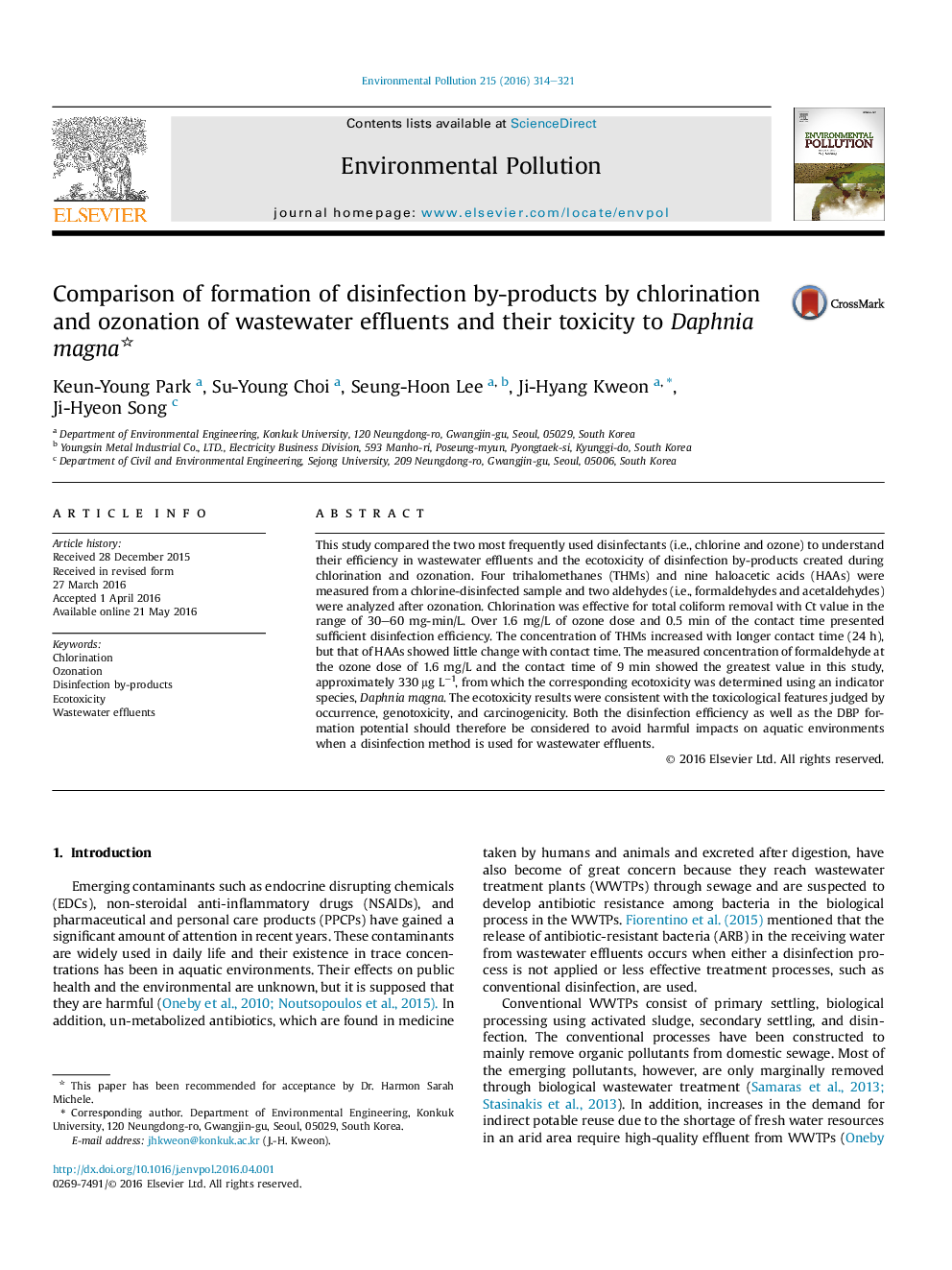 Comparison of formation of disinfection by-products by chlorination and ozonation of wastewater effluents and their toxicity to Daphnia magna