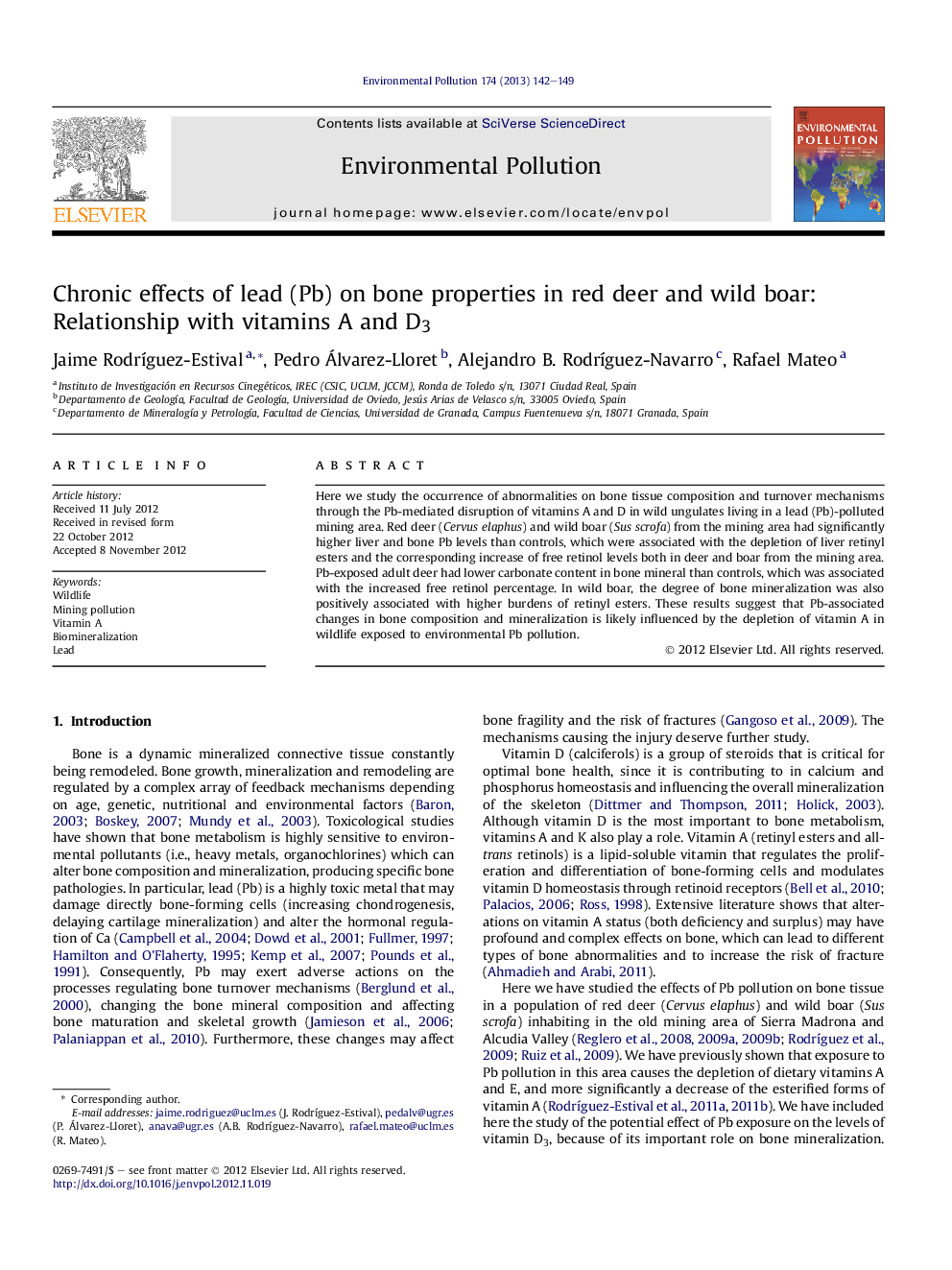 Chronic effects of lead (Pb) on bone properties in red deer and wild boar: Relationship with vitamins A and D3