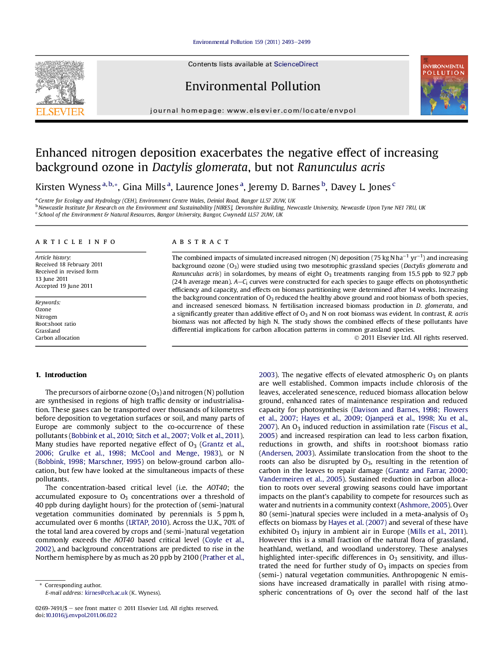 Enhanced nitrogen deposition exacerbates the negative effect of increasing background ozone in Dactylis glomerata, but not Ranunculus acris