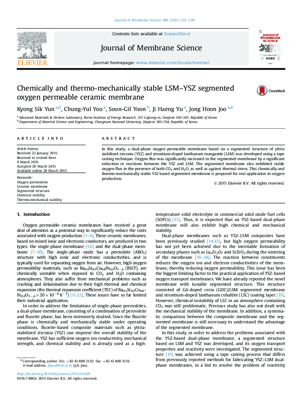 Chemically and thermo-mechanically stable LSM–YSZ segmented oxygen permeable ceramic membrane