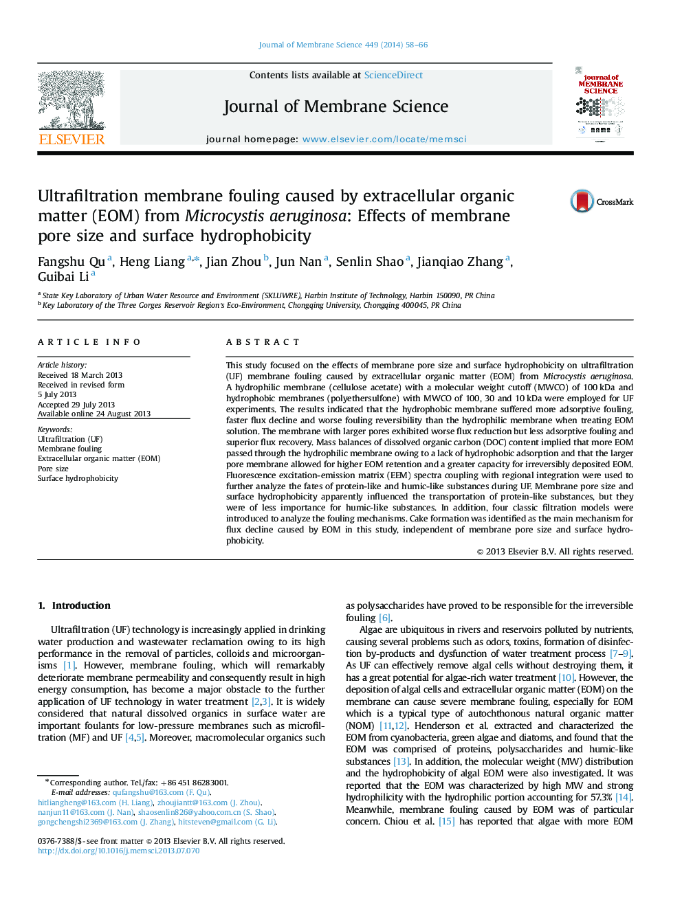 Ultrafiltration membrane fouling caused by extracellular organic matter (EOM) from Microcystis aeruginosa: Effects of membrane pore size and surface hydrophobicity