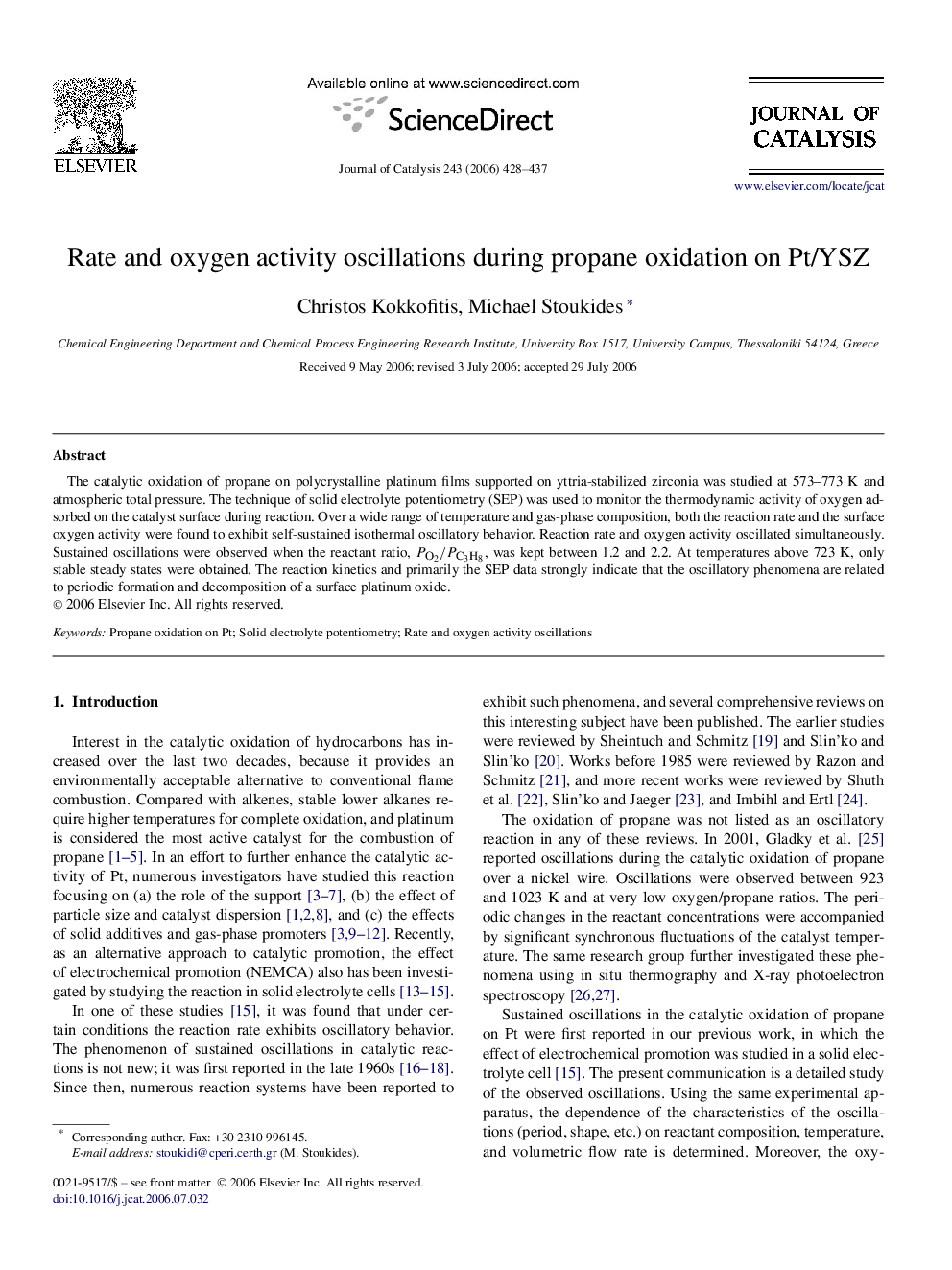 Rate and oxygen activity oscillations during propane oxidation on Pt/YSZ