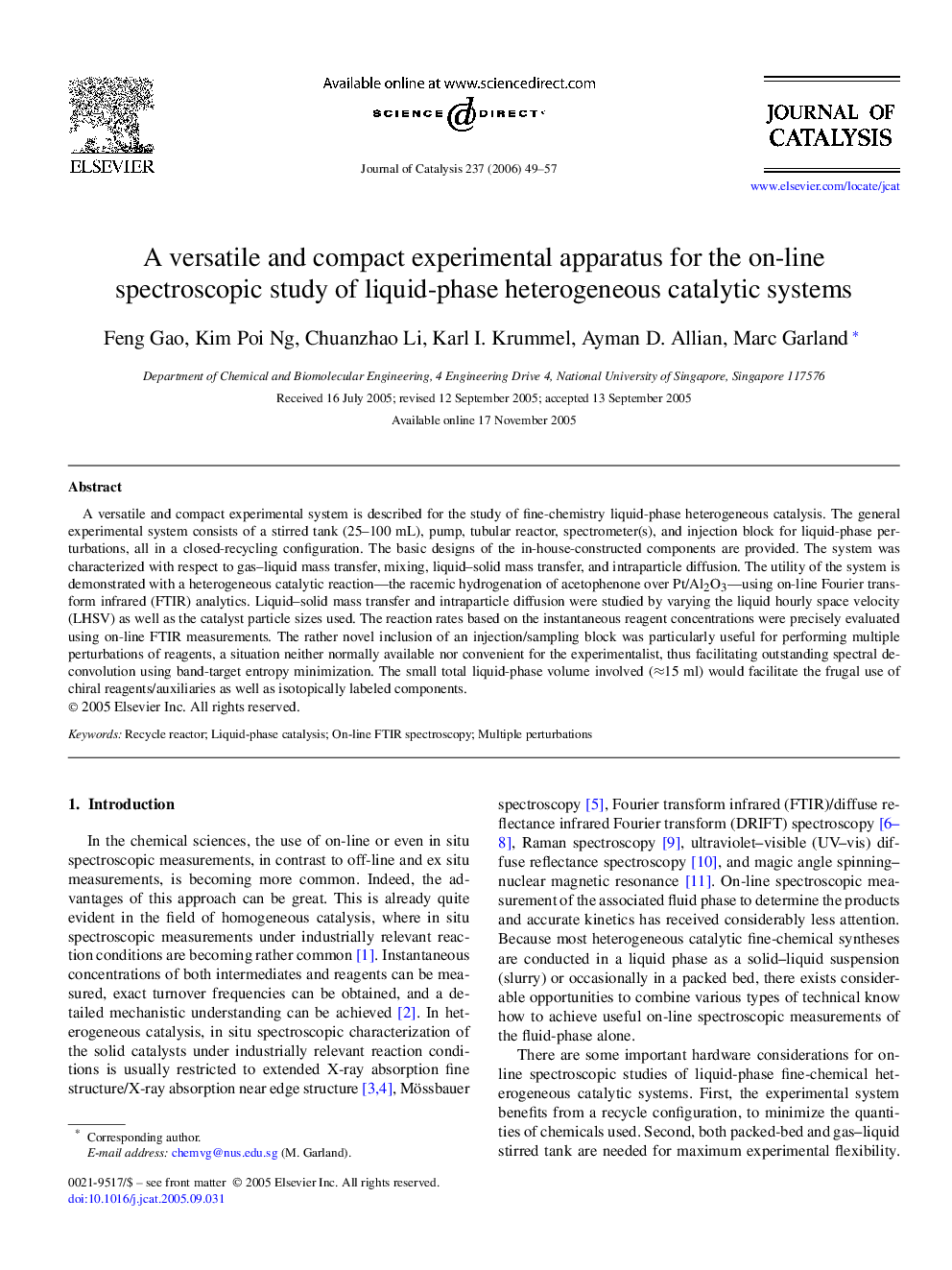 A versatile and compact experimental apparatus for the on-line spectroscopic study of liquid-phase heterogeneous catalytic systems