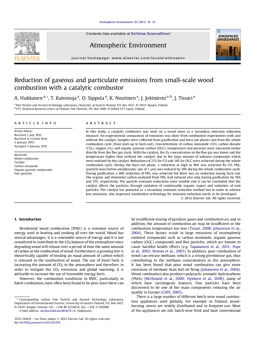 Reduction of gaseous and particulate emissions from small-scale wood combustion with a catalytic combustor