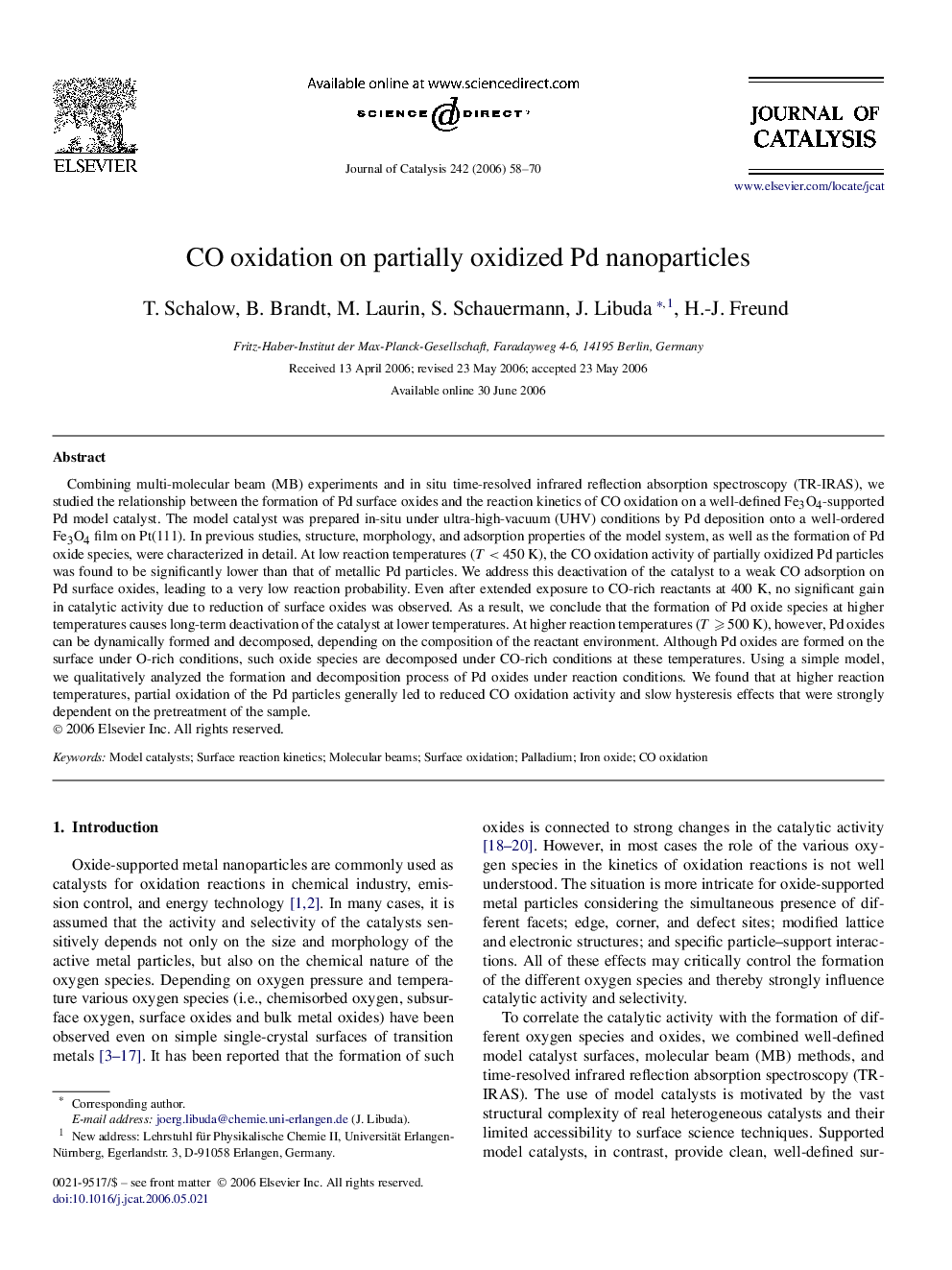 CO oxidation on partially oxidized Pd nanoparticles