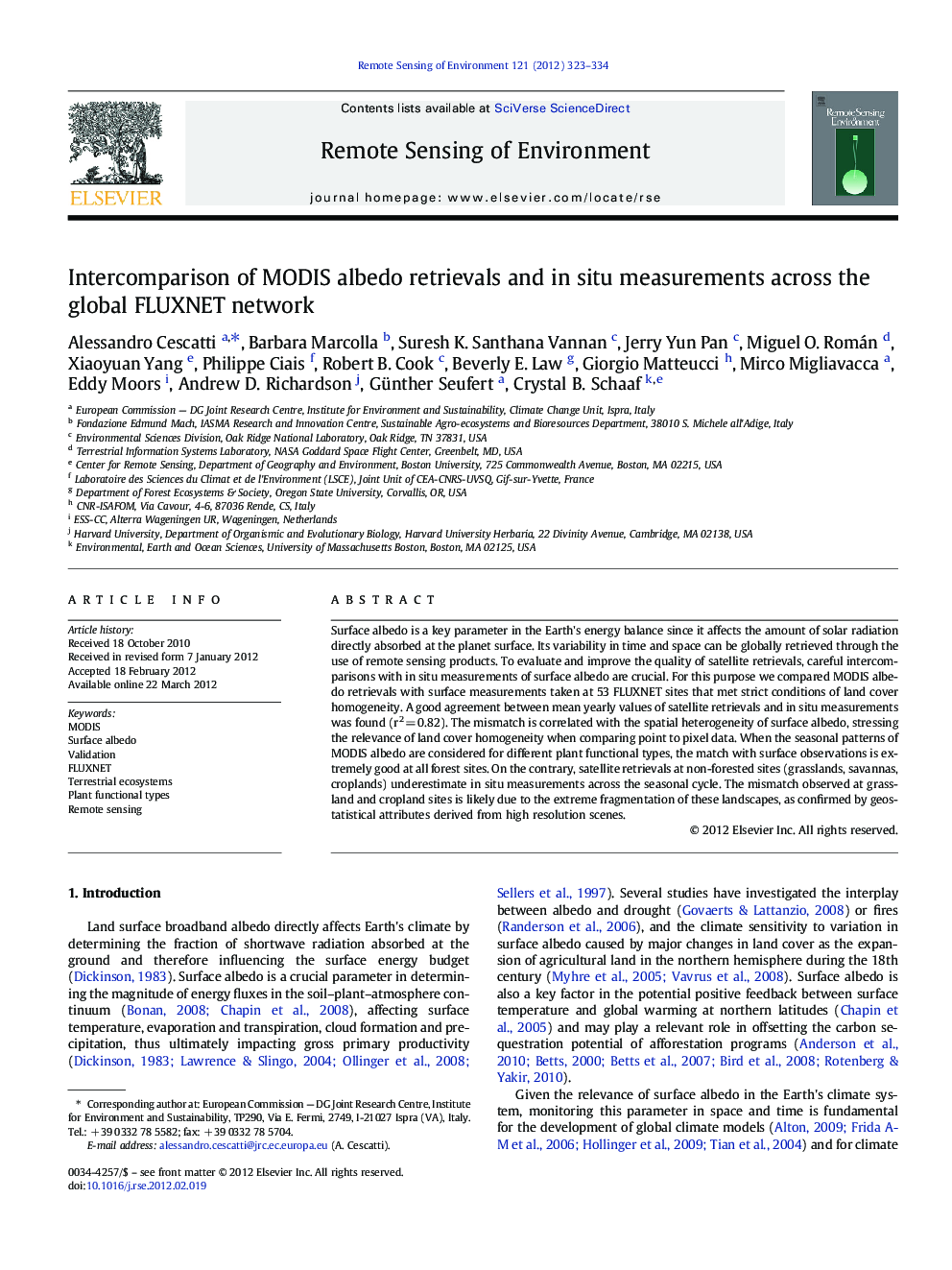 Intercomparison of MODIS albedo retrievals and in situ measurements across the global FLUXNET network