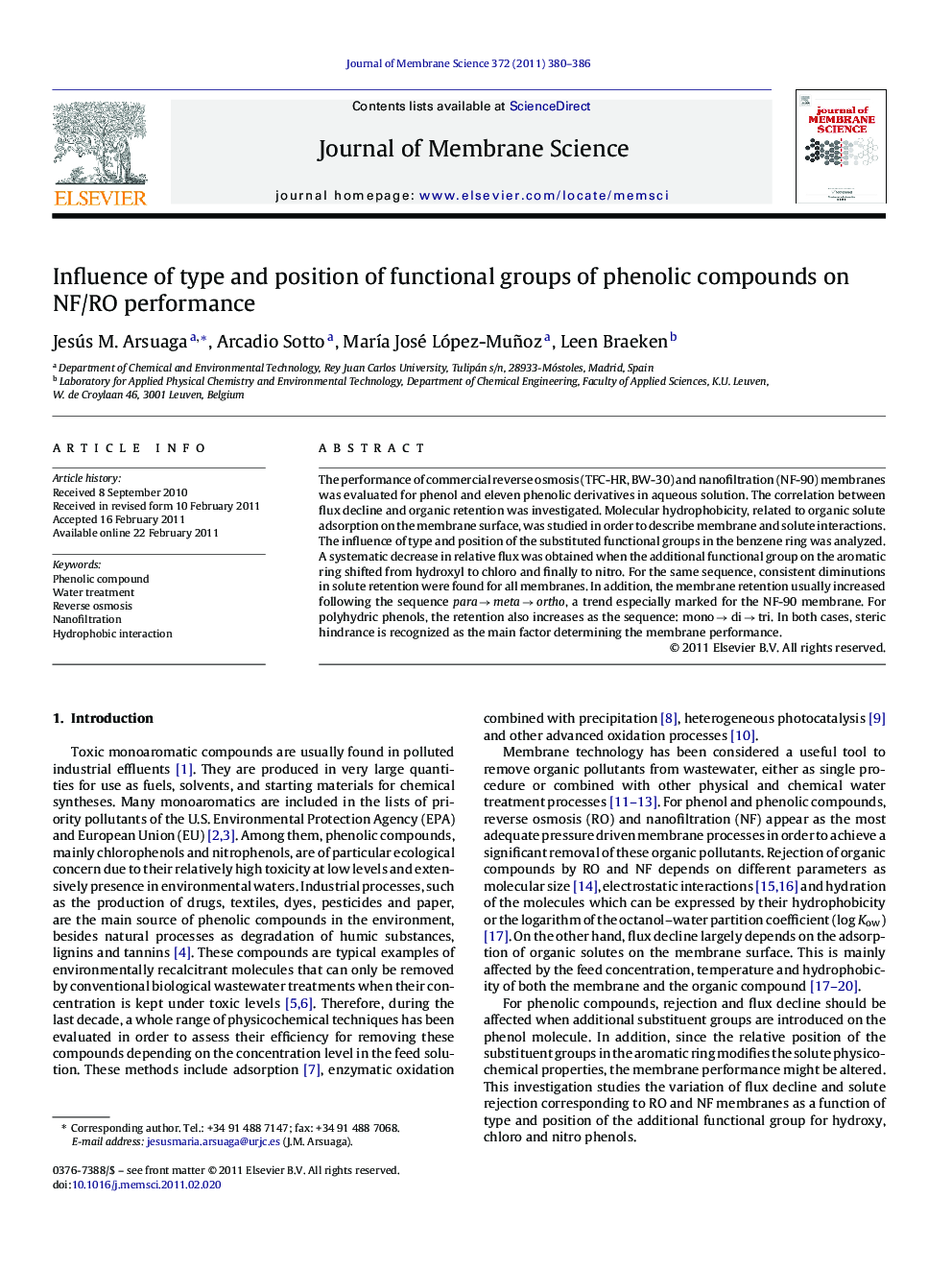 Influence of type and position of functional groups of phenolic compounds on NF/RO performance