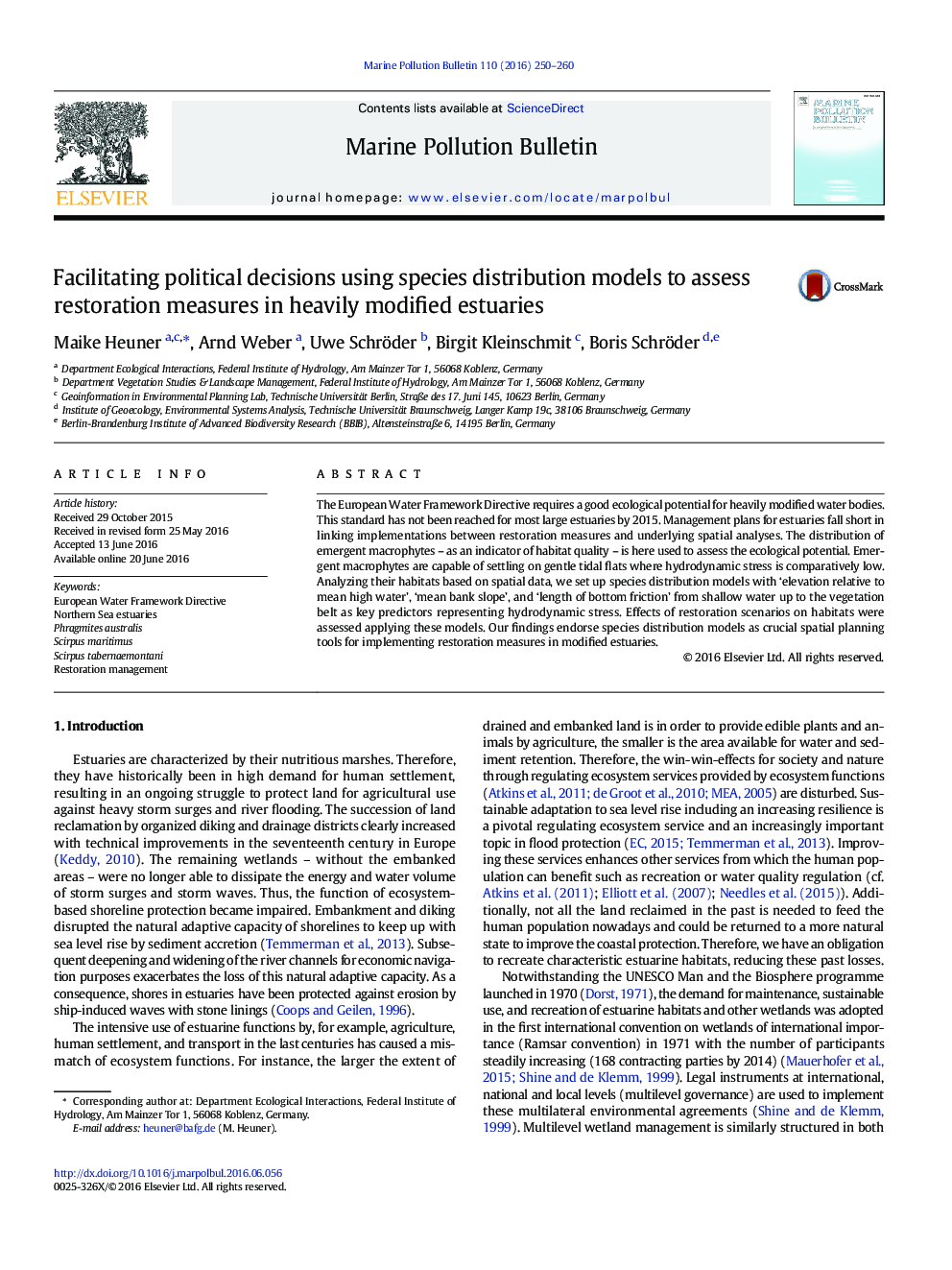 Facilitating political decisions using species distribution models to assess restoration measures in heavily modified estuaries