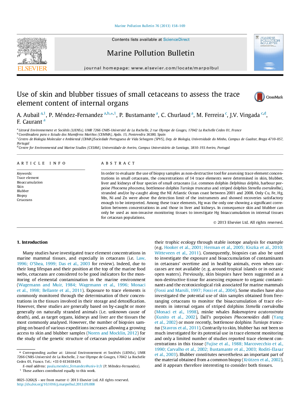 Use of skin and blubber tissues of small cetaceans to assess the trace element content of internal organs