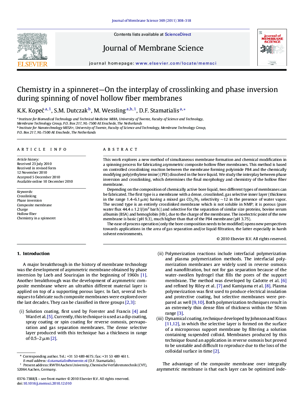 Chemistry in a spinneret—On the interplay of crosslinking and phase inversion during spinning of novel hollow fiber membranes