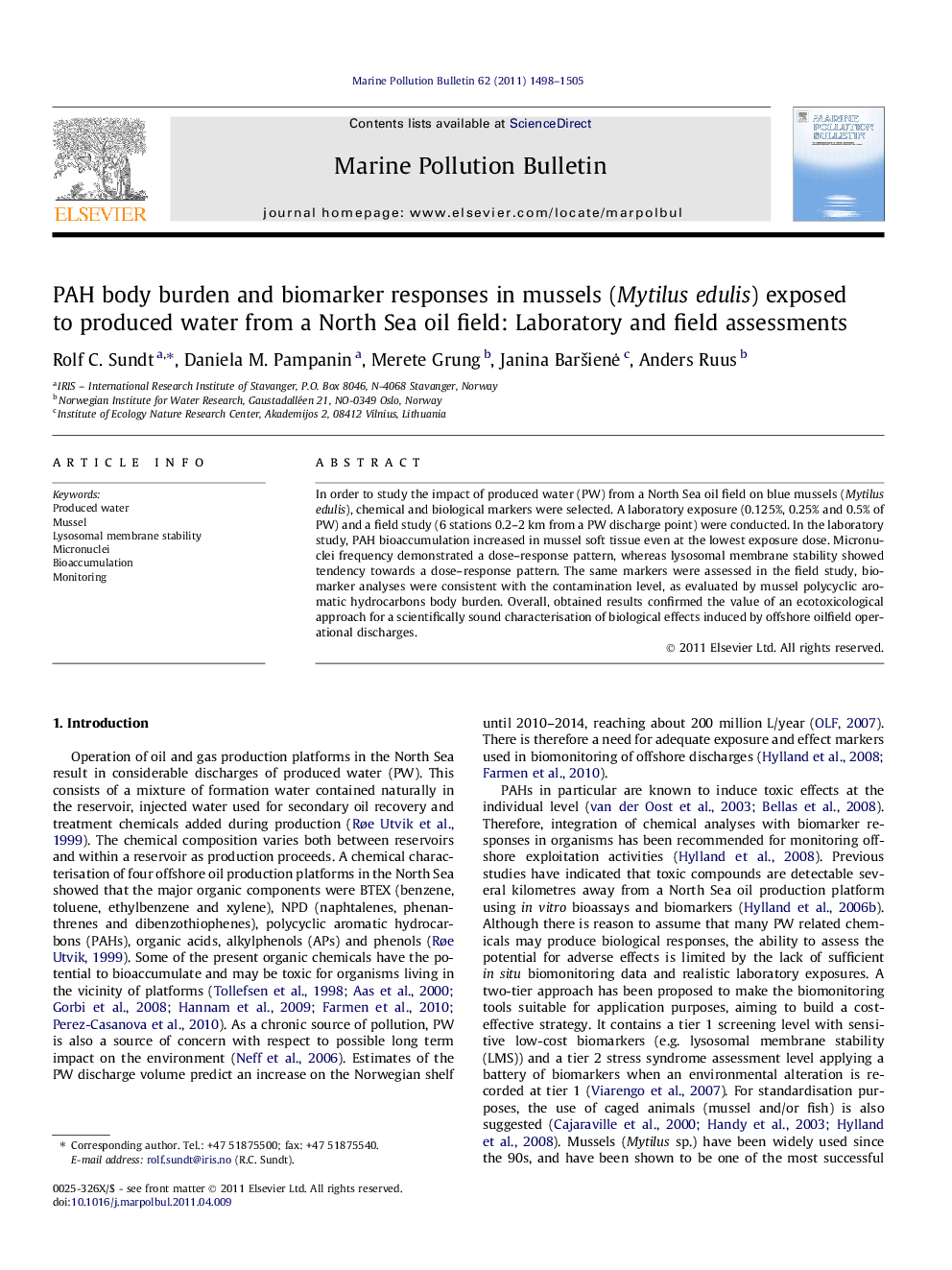 PAH body burden and biomarker responses in mussels (Mytilus edulis) exposed to produced water from a North Sea oil field: Laboratory and field assessments