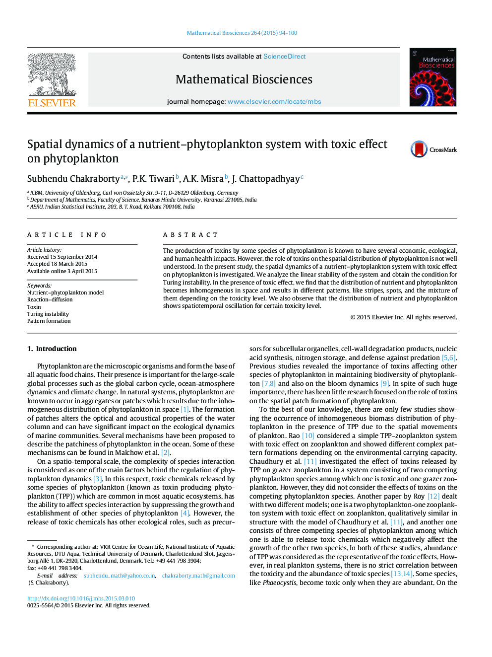 Spatial dynamics of a nutrient-phytoplankton system with toxic effect on phytoplankton