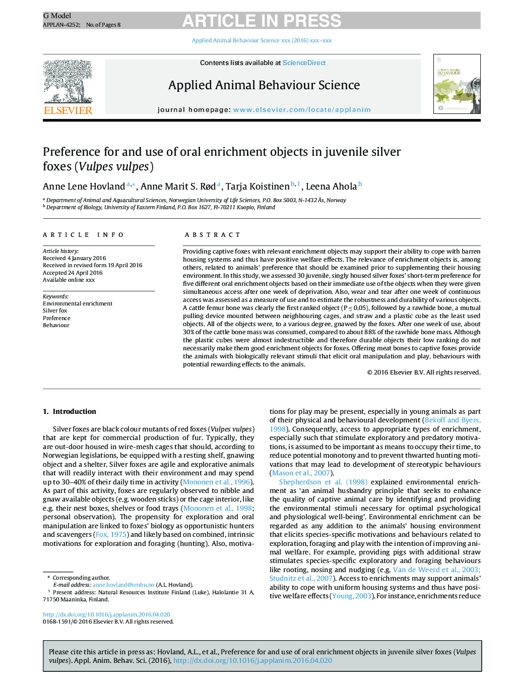 Preference for and use of oral enrichment objects in juvenile silver foxes (Vulpes vulpes)