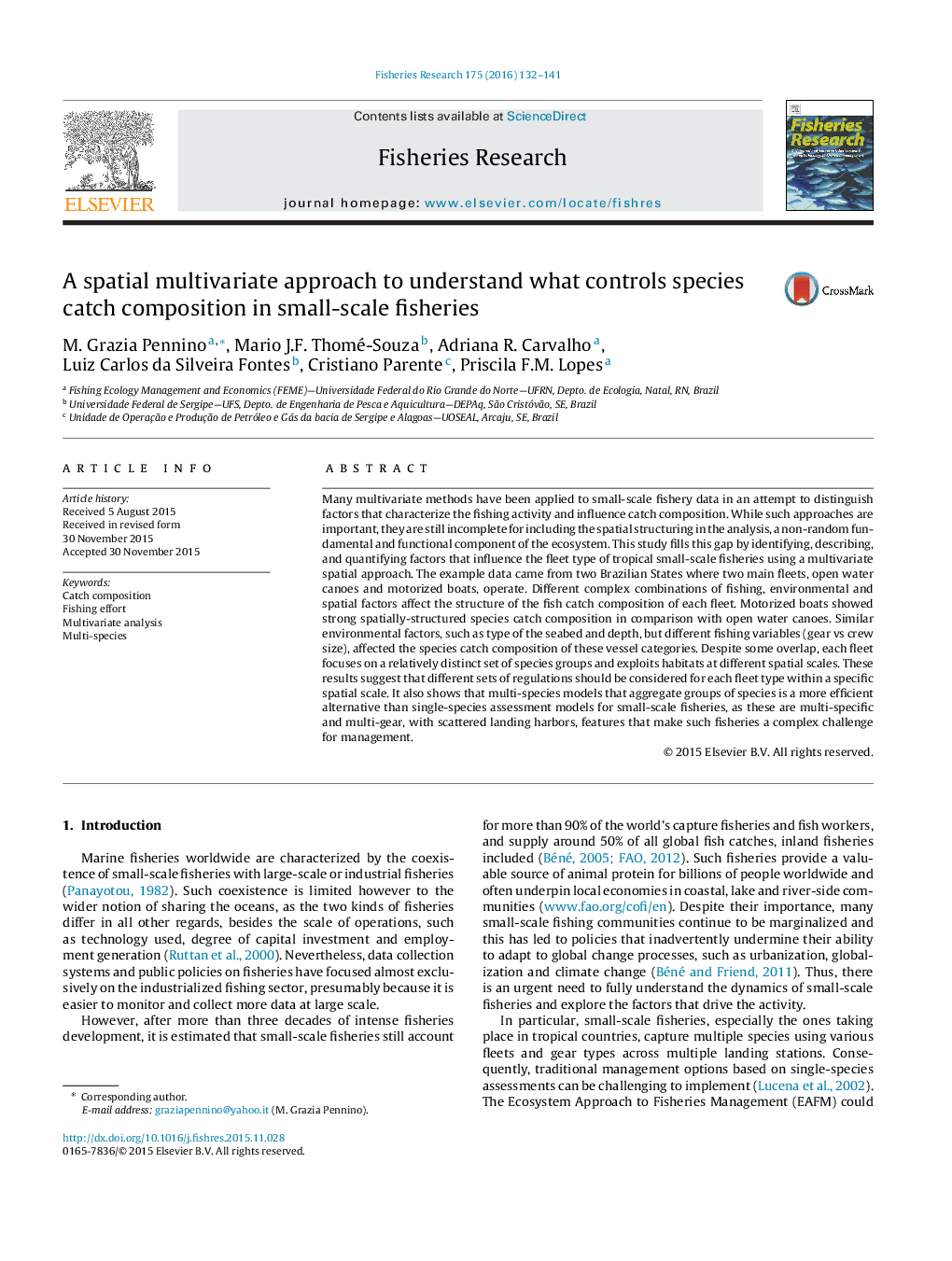 A spatial multivariate approach to understand what controls species catch composition in small-scale fisheries